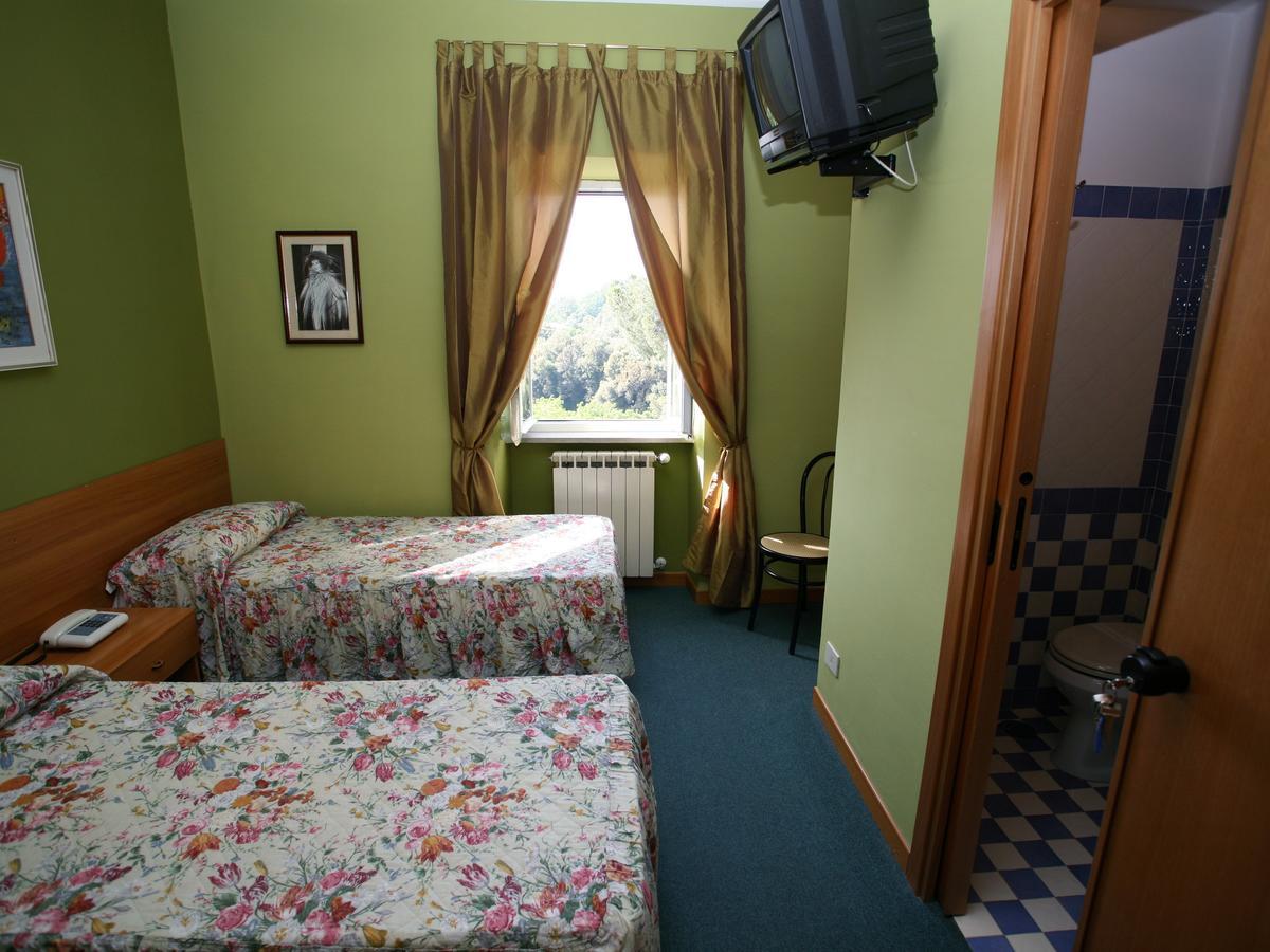 Hotel Sutrium 외부 사진